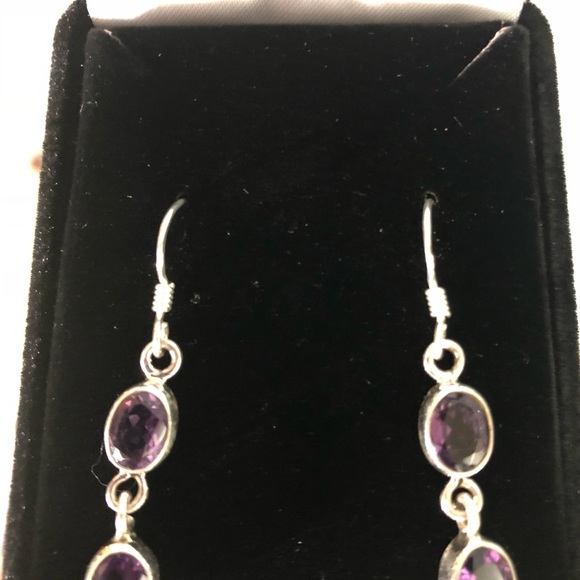 Sterling and amethyst dangle earrings - Picture 2 of 3